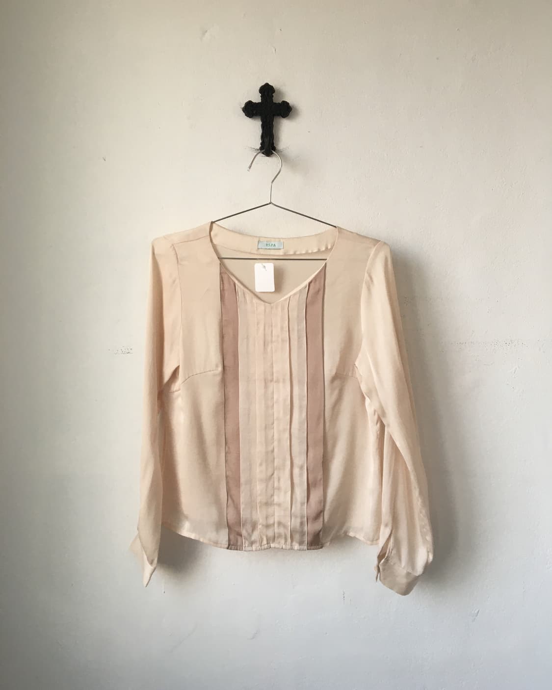 Pleats glossy sleeve 상품이미지2