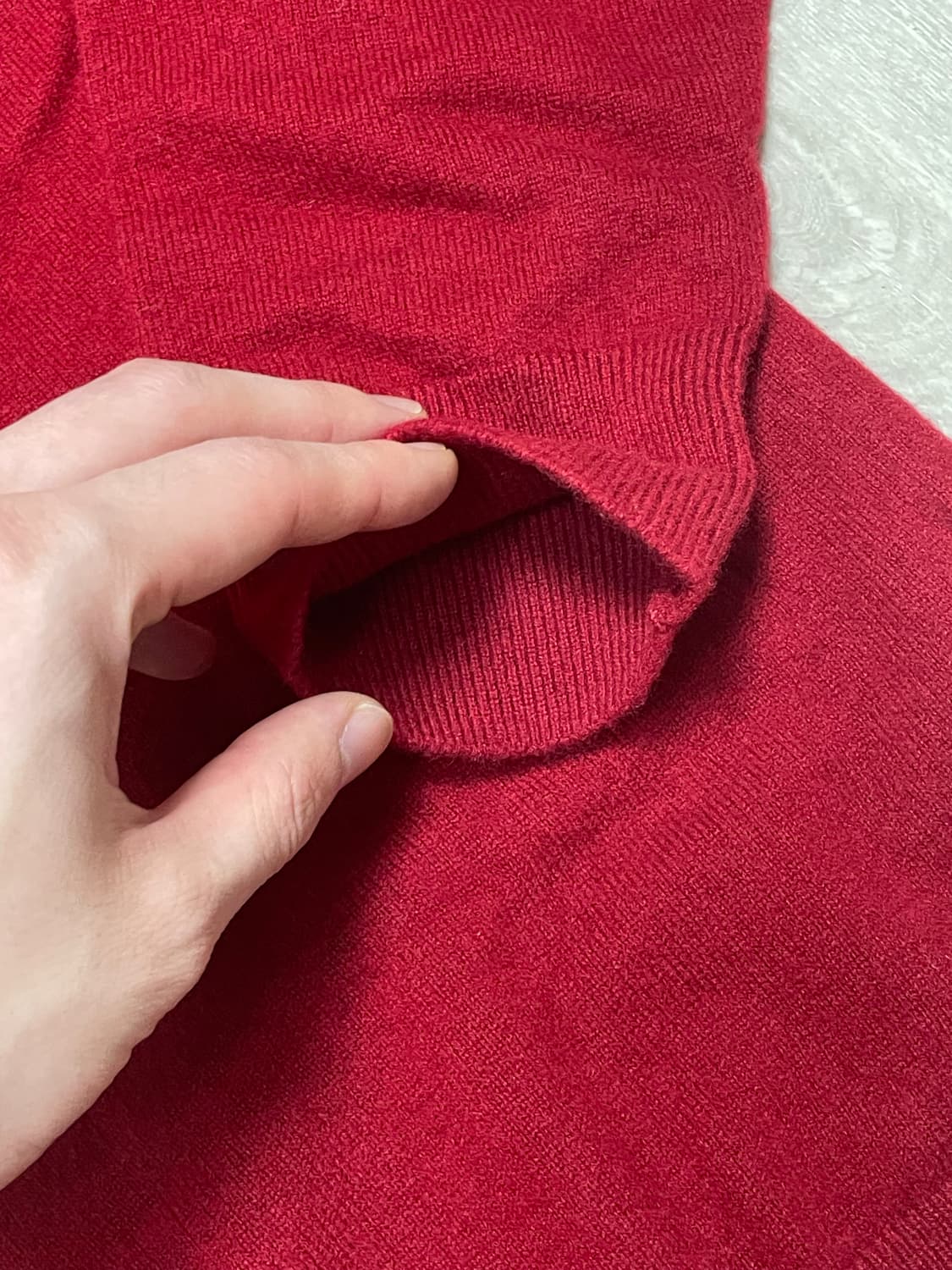 유니클로 캐시미어 니트 레드 L (착샷O) 상품이미지5