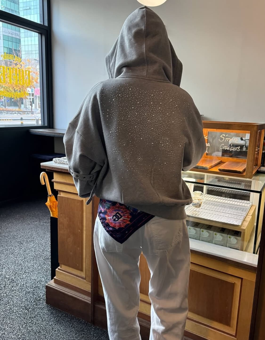 데어드 BACK STUD HOODIE 상품이미지3