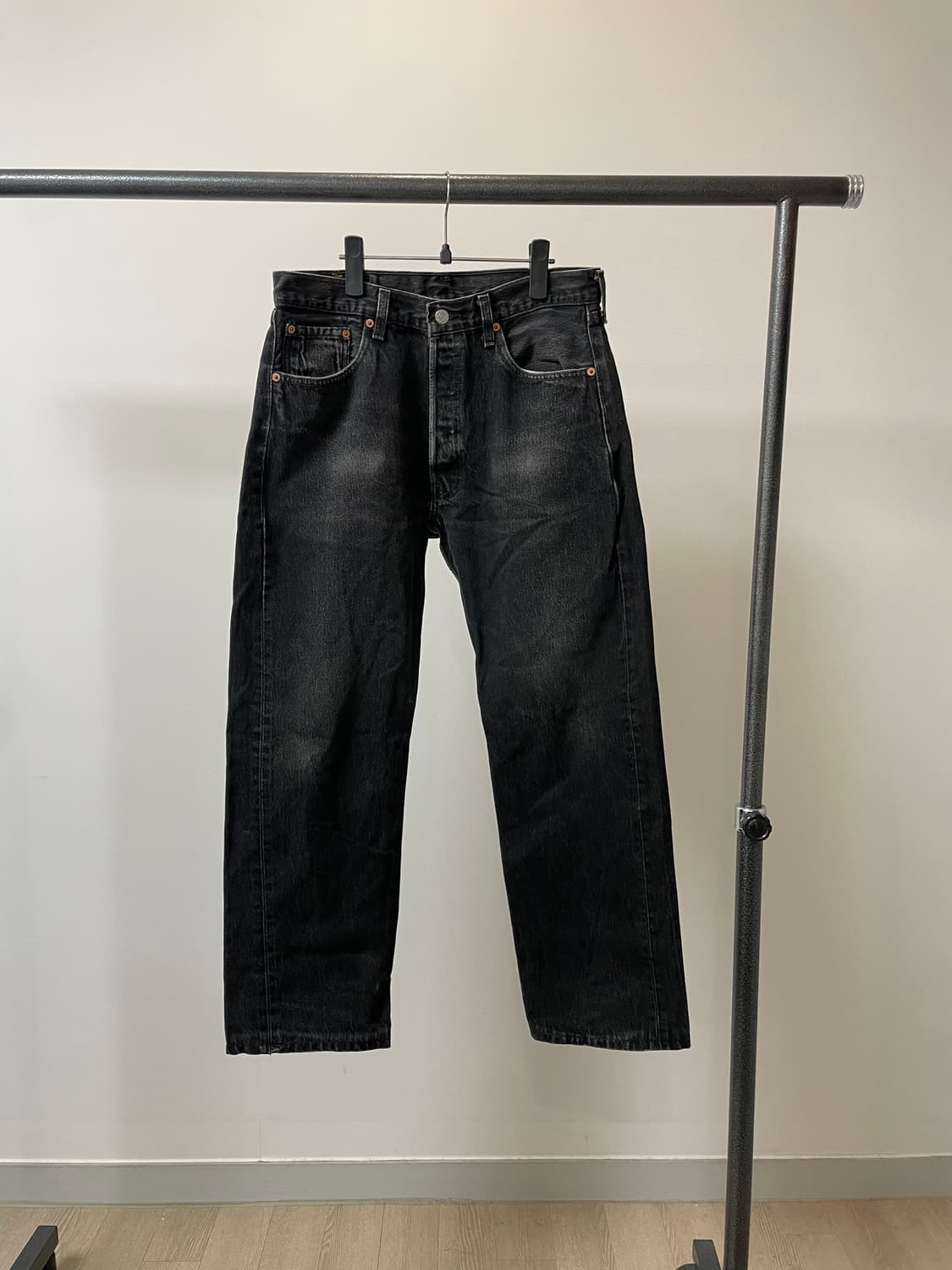 (30) 90s USA 리바이스501 흑청 데님팬츠 상품이미지1