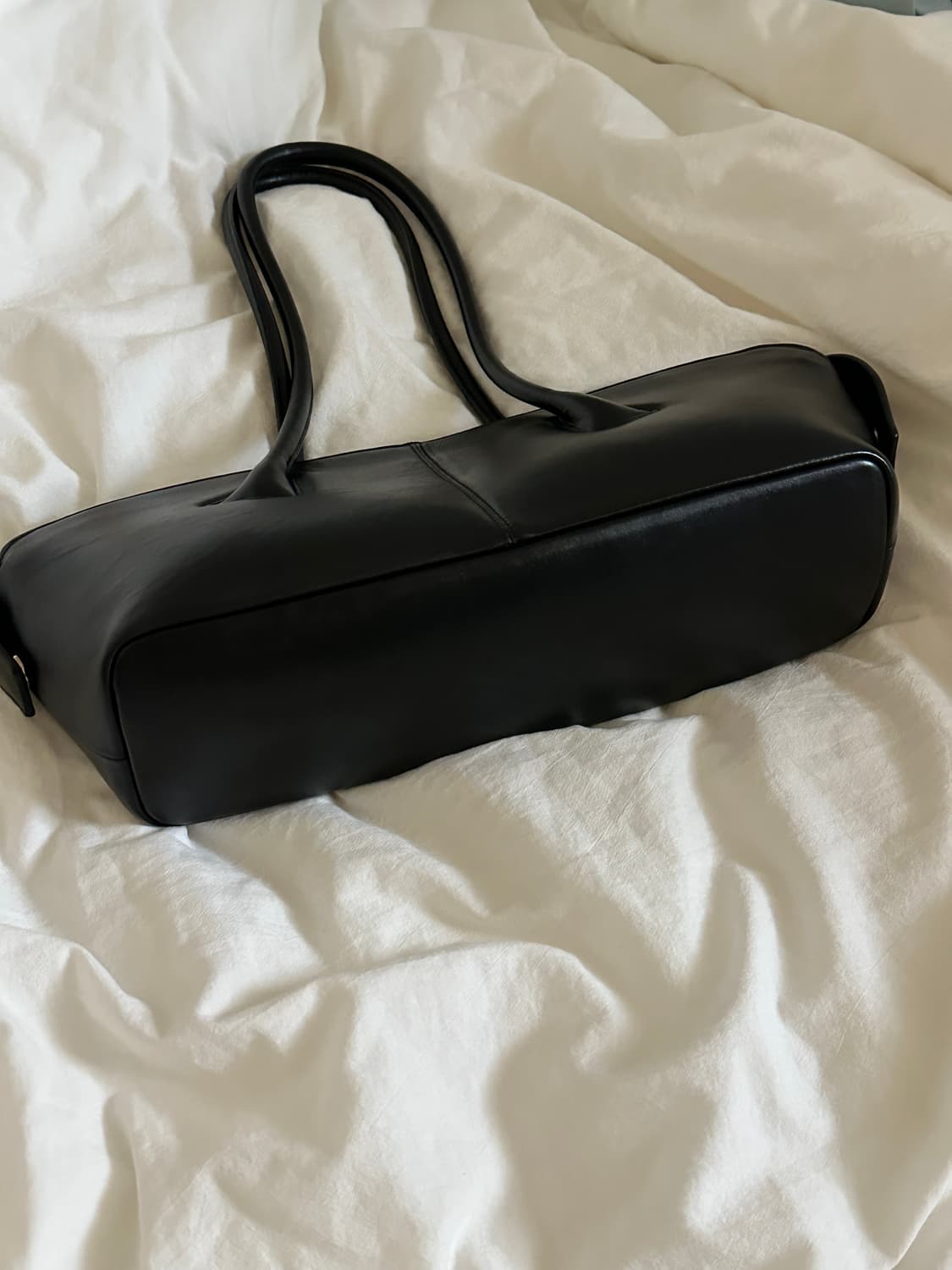 로우클래식 바게트 숄더백 상품이미지3