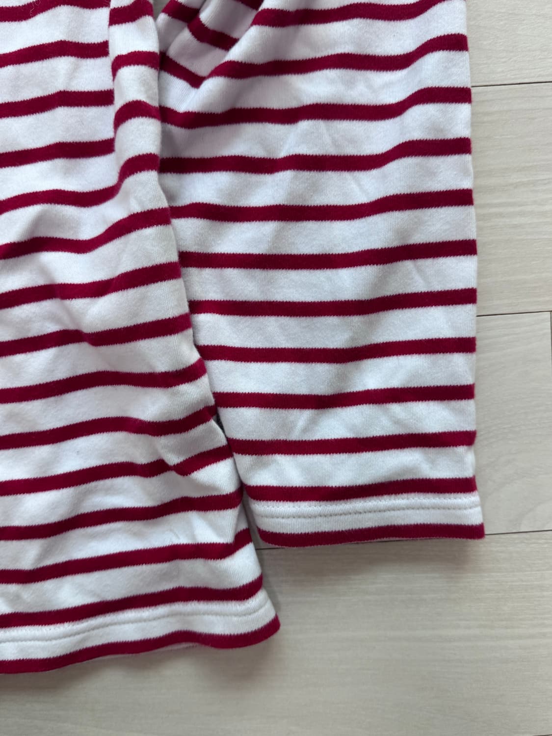 아머럭스 스트라이프 긴팔 티셔츠 상품이미지3