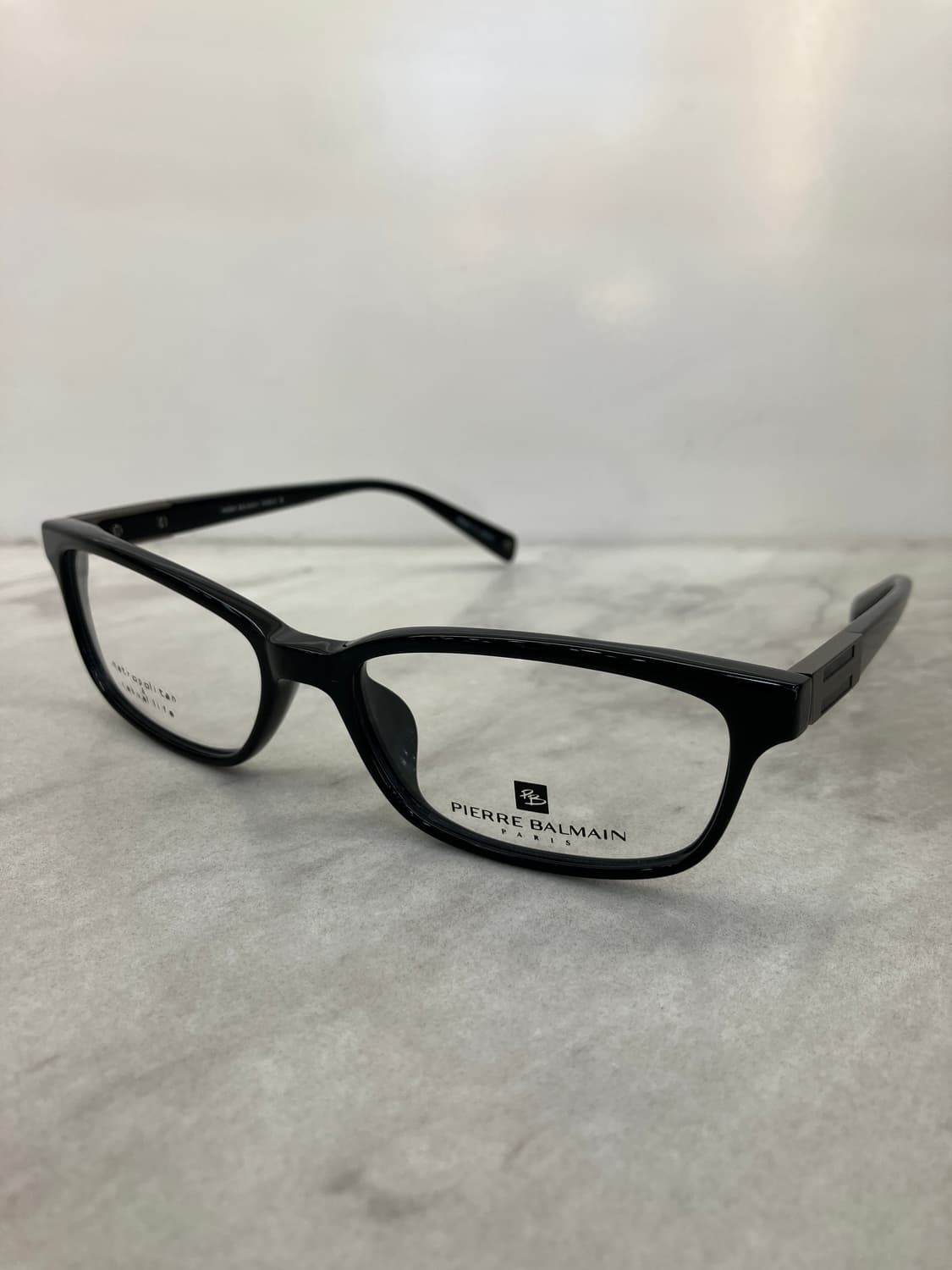 피에르 발망 Pierre Balmain 블랙 웰링턴 뿔테 안경 상품이미지9