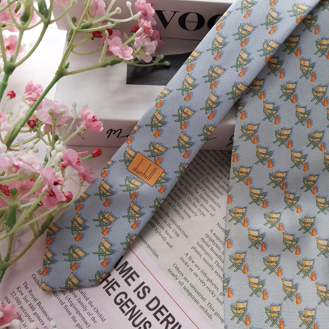 던힐 실크 하늘색 체어 모티브 넥타이 9.3cm B등급 K2334
 상품이미지4