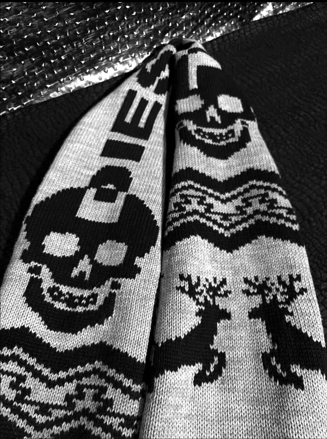 디젤 해골 머플러 상품이미지2