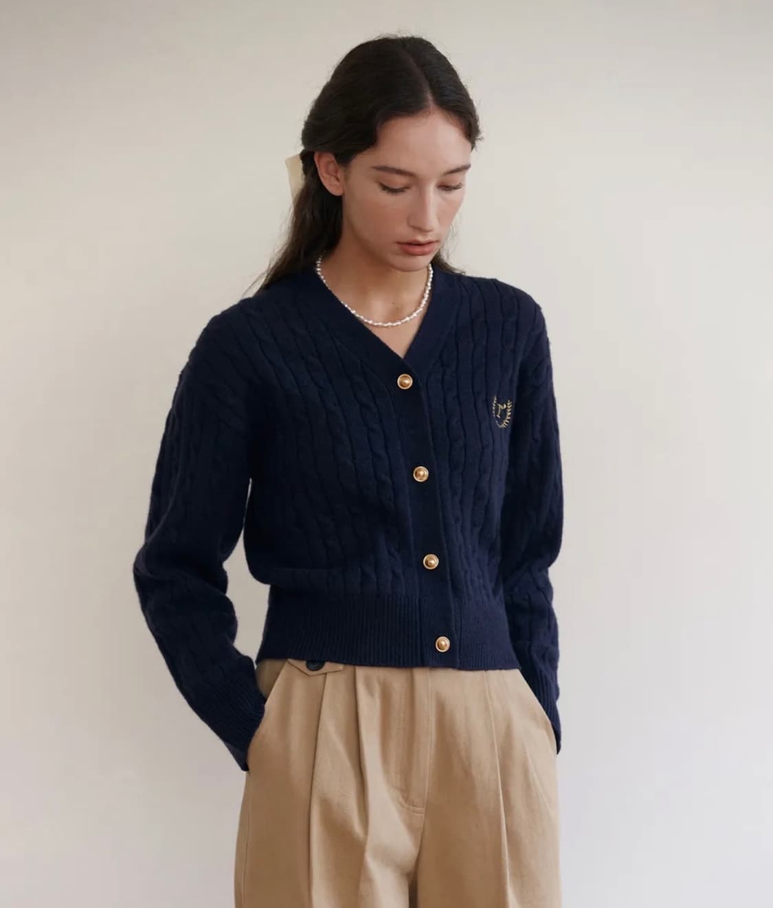 로라 로라 브이넥 가디건 네이비 상품이미지1