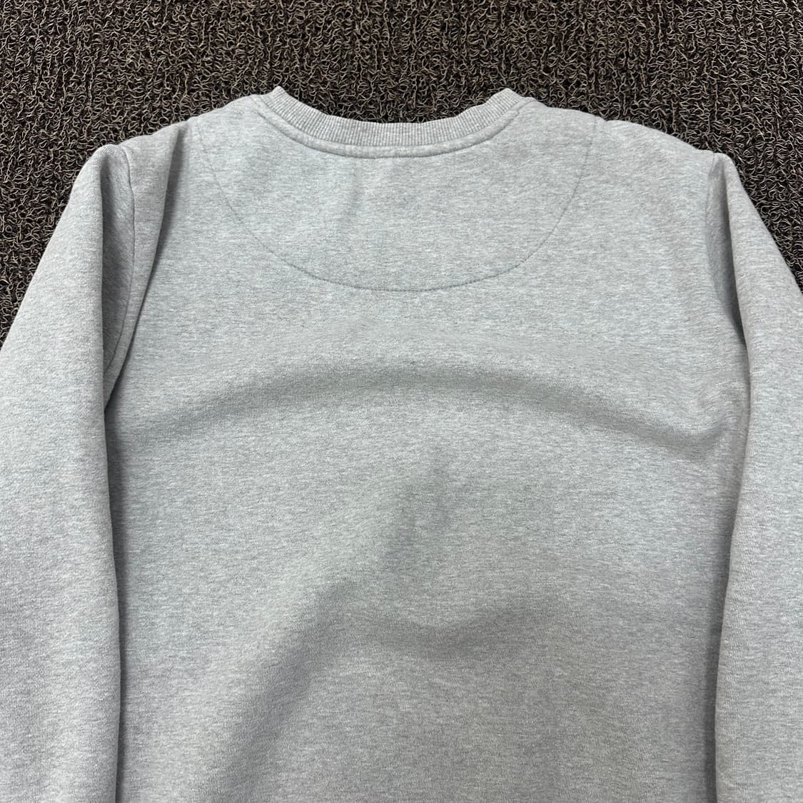 GUESS 게스 맨투맨 그레이 95(M) 상품이미지6