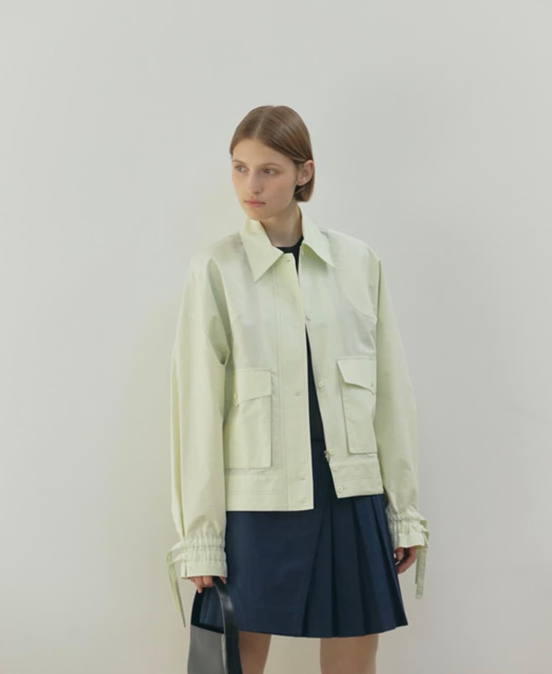 에토스 하프 플리츠 미디 스커트 네이비 상품이미지3