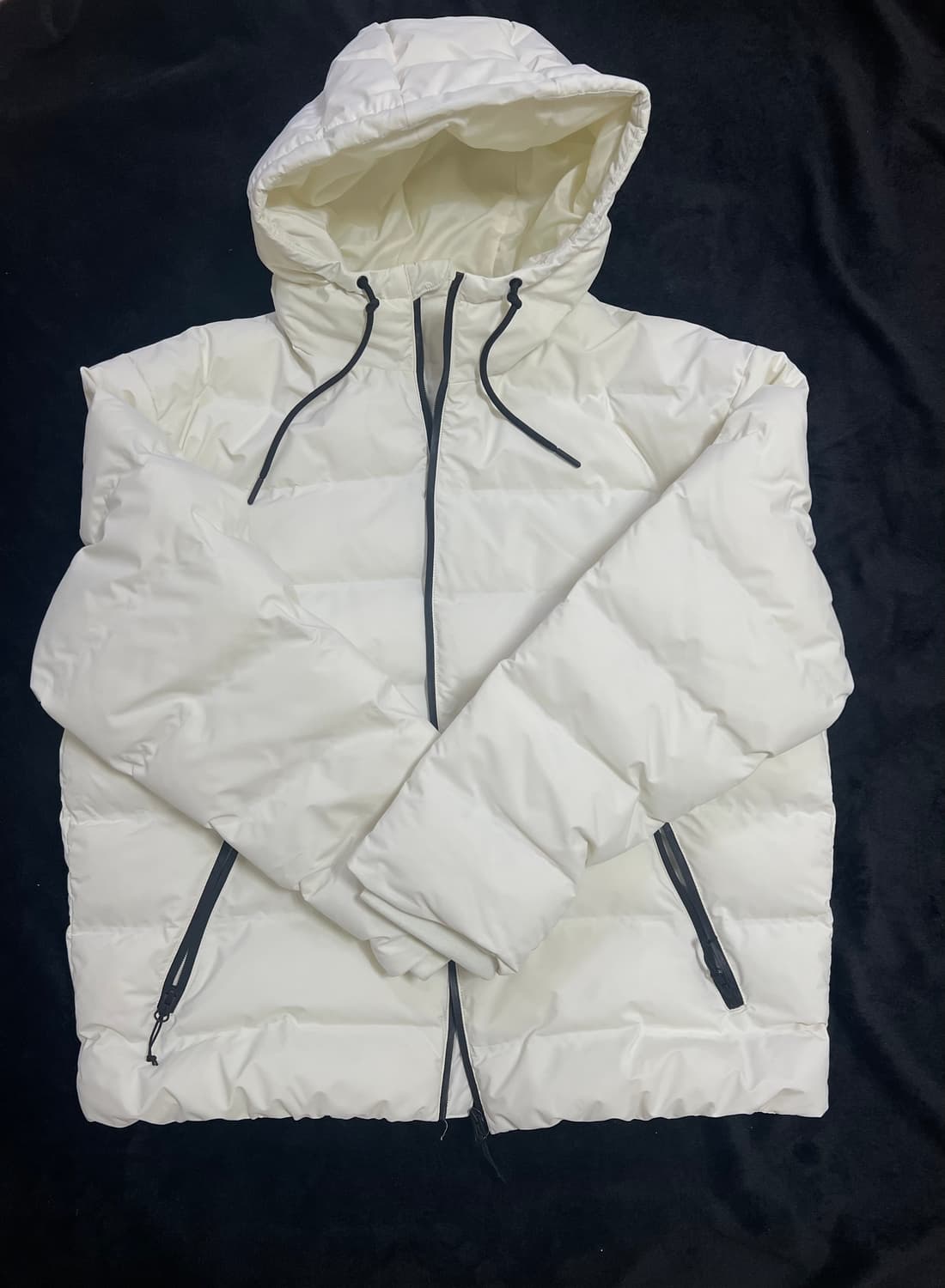 h&m화이트 패딩 자켓 XL 상품이미지1