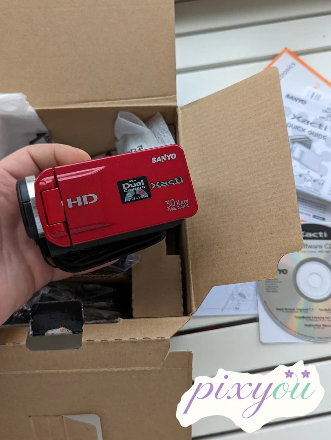 산요 VPC - TH1 풀박스 판매합니다 (뉴진스 캠코더) 상품이미지1