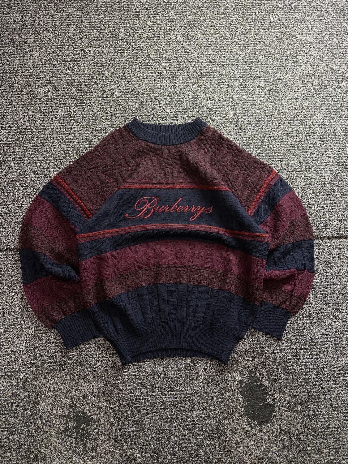 버버리 아카이브 자수로고 울니트 3072 상품이미지2