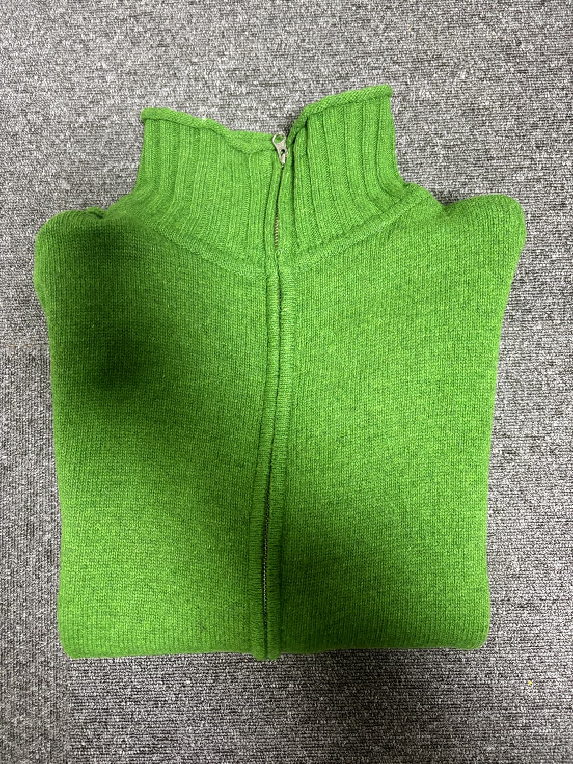 더 바이닐하우스 니트집엄 상품이미지1