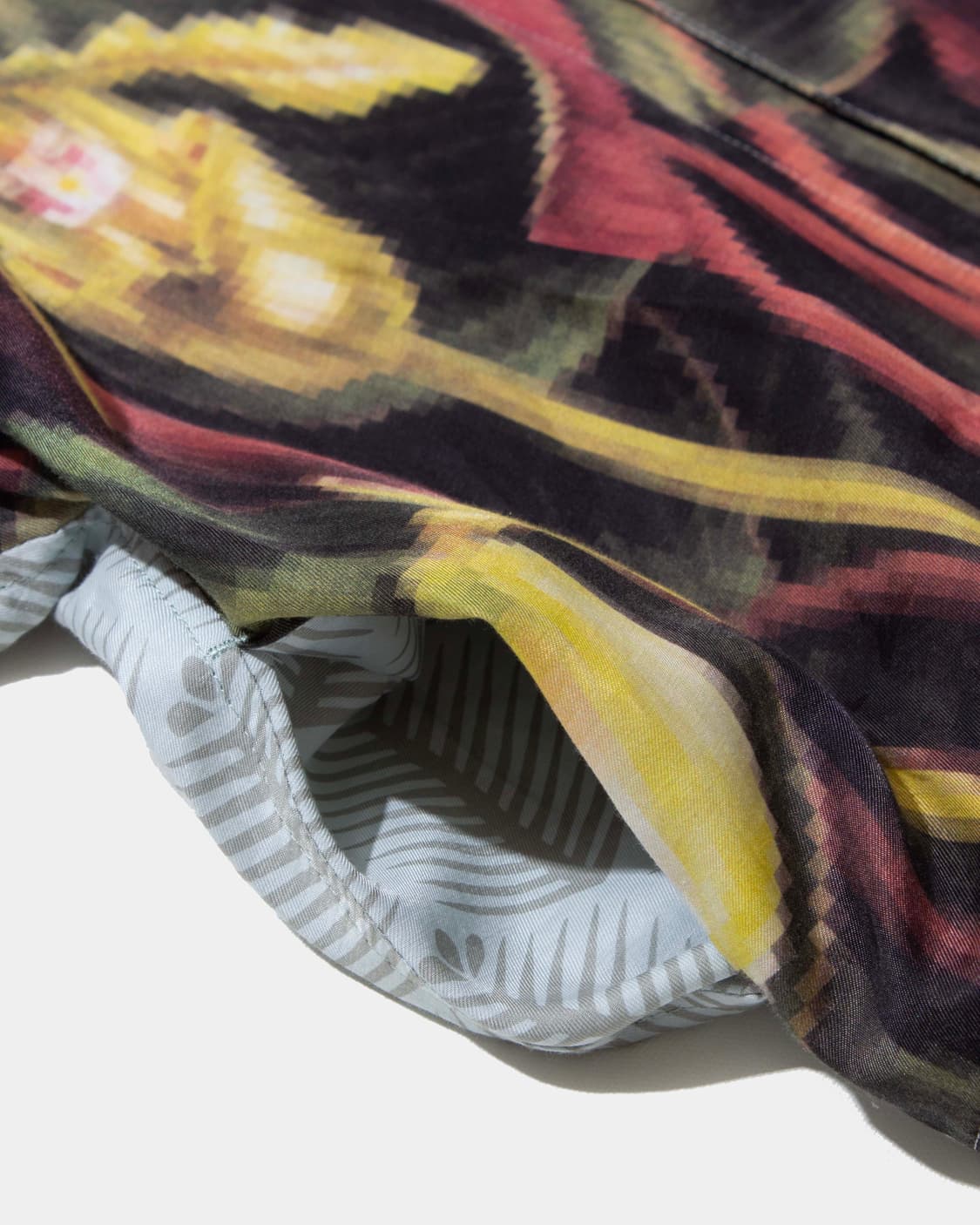 사스콰치패브릭스 모자이크 플라워 셔츠자켓 상품이미지10