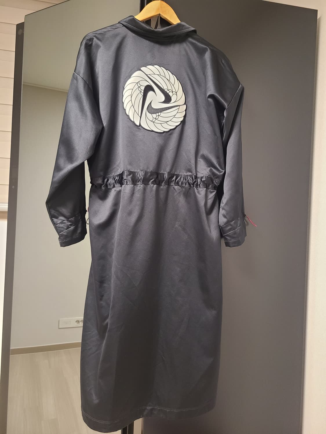 나이키 우먼스 아이콘크러쉬 롱자켓 상품이미지2