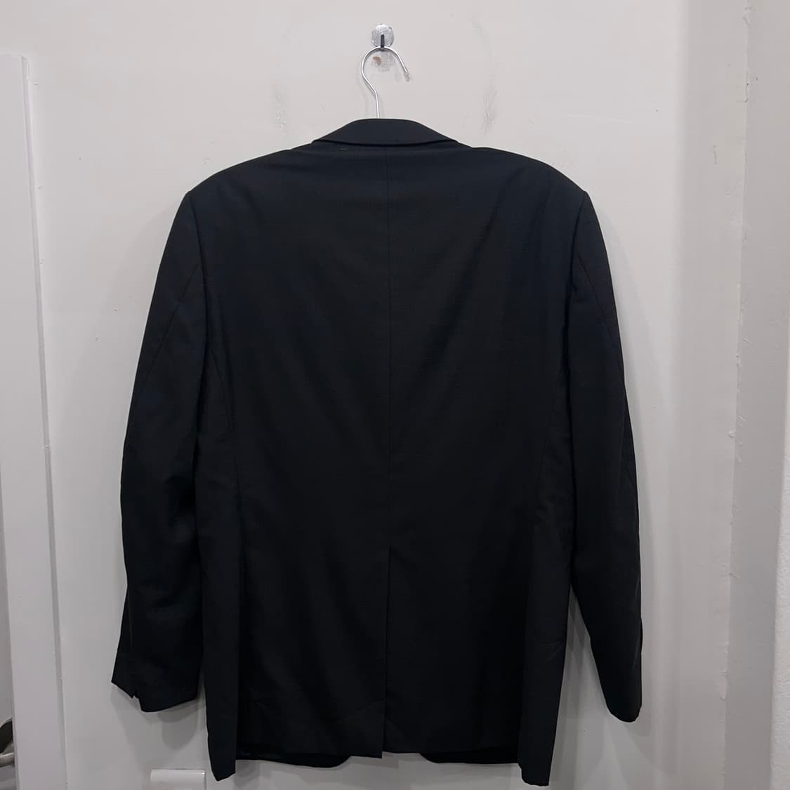 베르사체 클래식 쓰리버튼 숄더패치 블레이져 상품이미지6