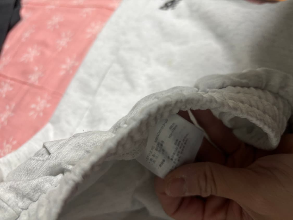 뉴발란스 에센셜 반바지 M사이즈 실착1회 새상품급 판매 상품이미지3