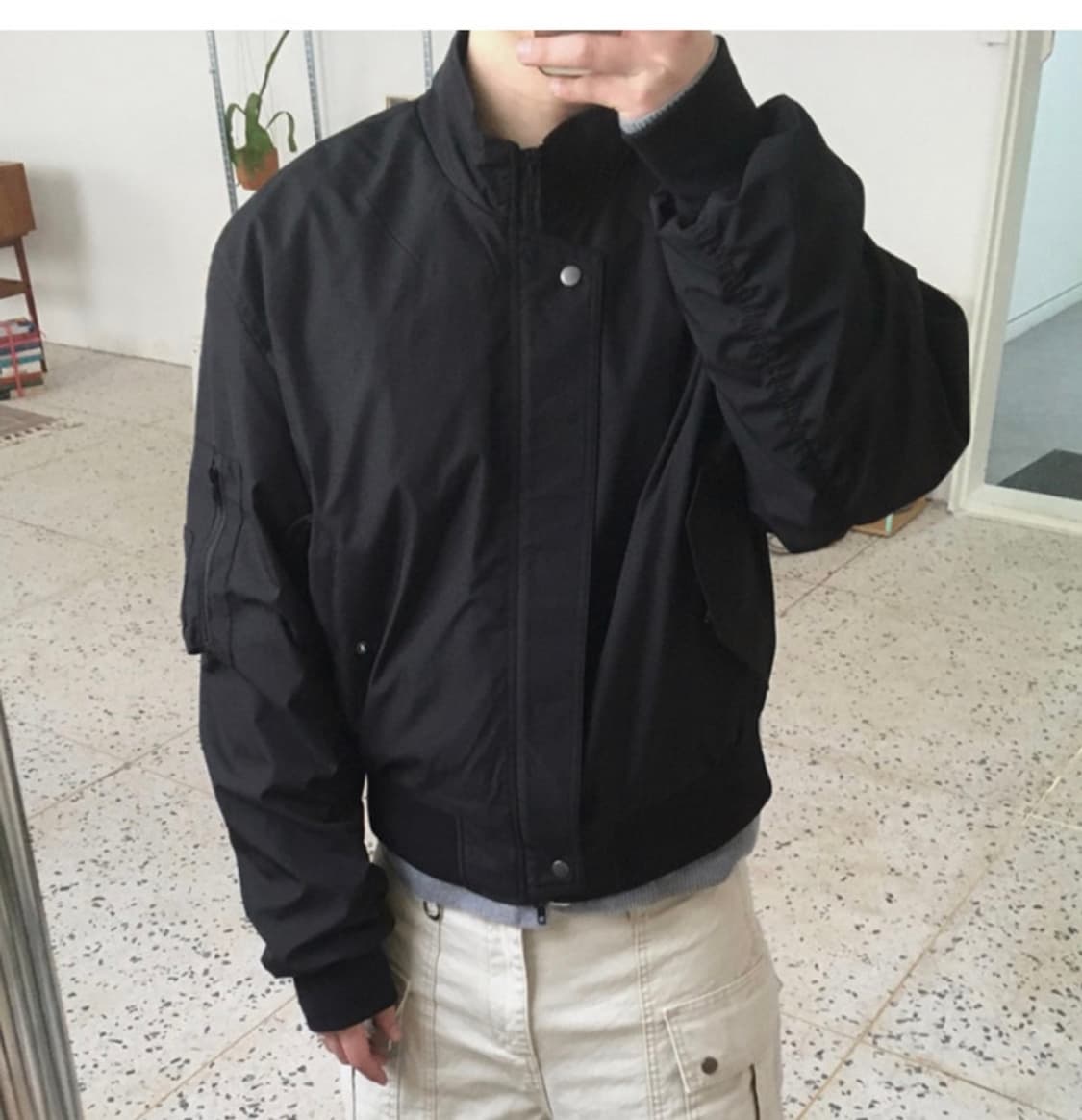 홀리인코드 크롭 하이 MA-1 마원 봄버 자켓 네이비 상품이미지1