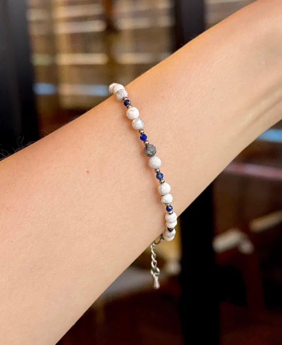 (핸드메이드) 천연석 하울라이트 라피스라줄리 2112 원석팔찌 상품이미지3