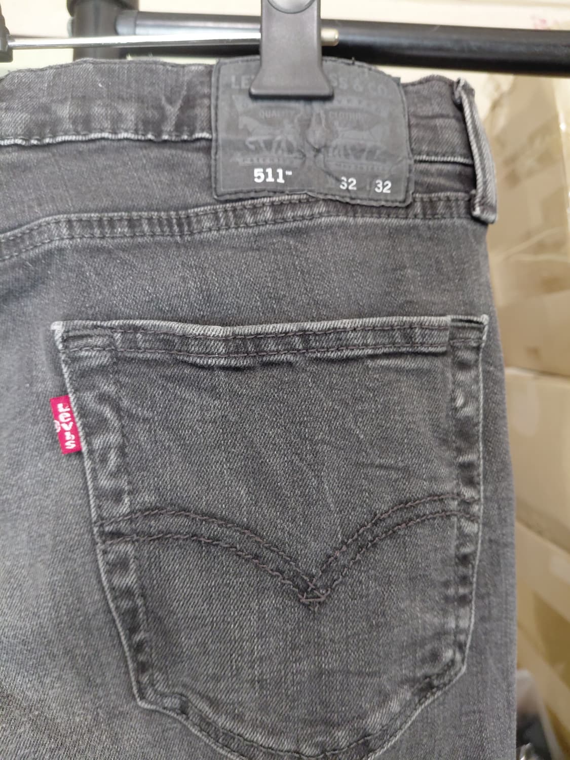 [리바이스511]슬림핏 워시블랙(흑청)데님 청바지 32사이즈 상품이미지3