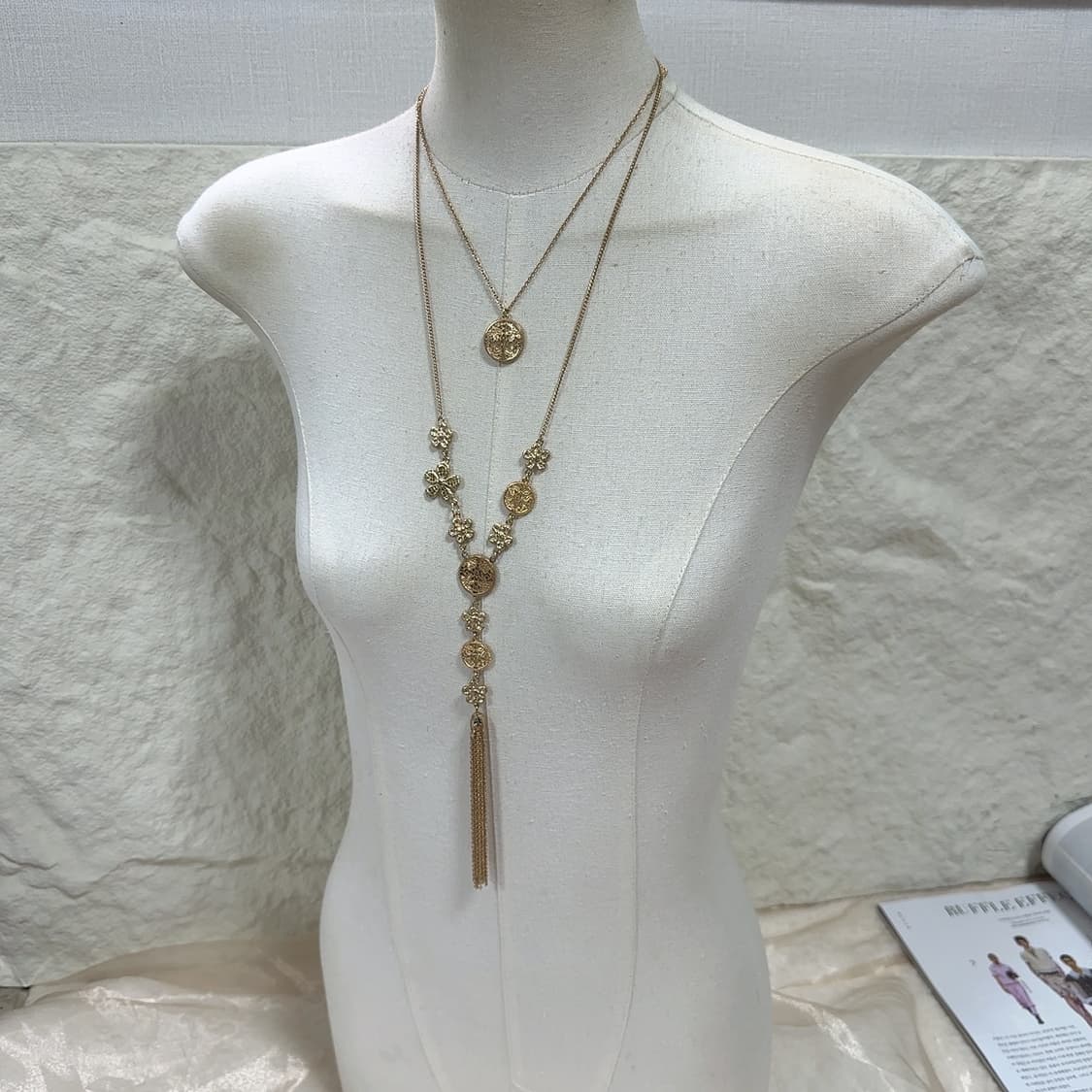 빈티지 중세 레이어드 플라워 레이스 메탈 목걸이 상품이미지1