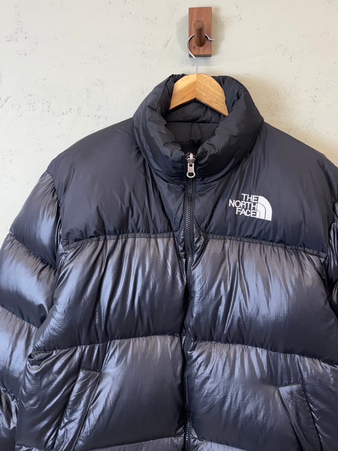 노스페이스 90s 미주 700 눕시 패딩 블랙 상품이미지4