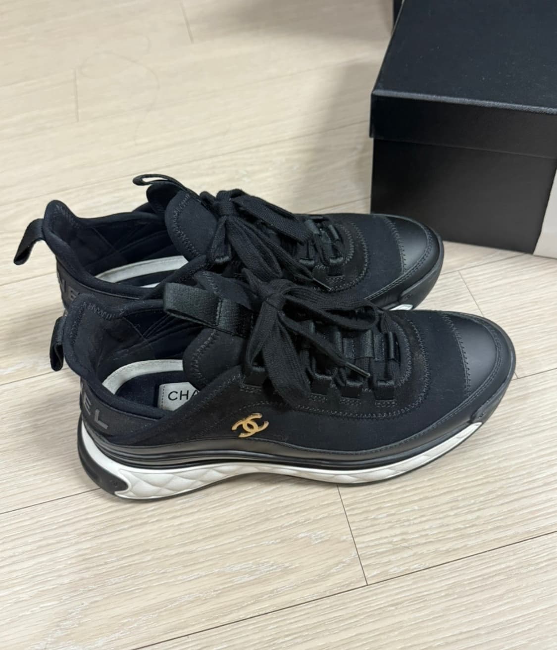 (정품) 샤넬 믹스드파이버 스니커즈 36.5 상품이미지2