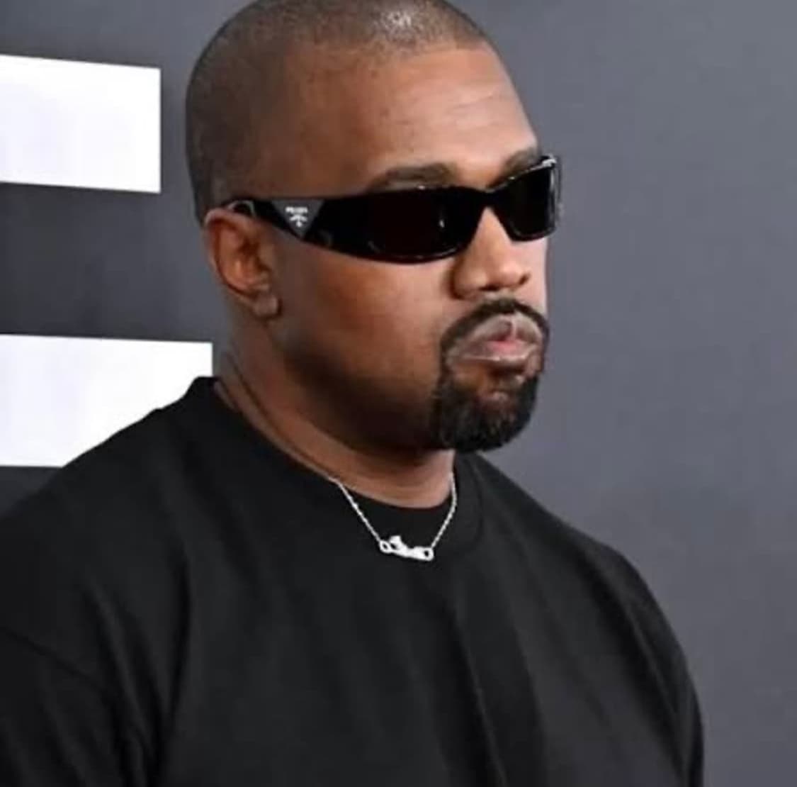 프라다 spr a1 칸예착 상품이미지1