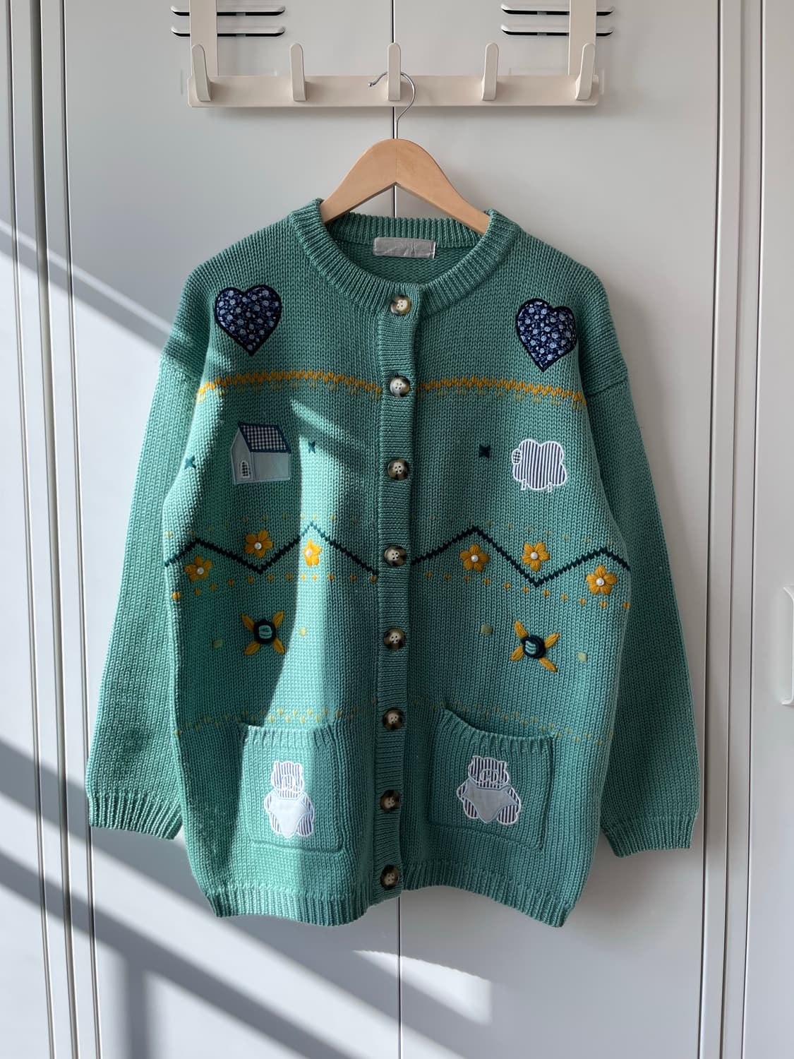 Mi place 자수 패치 울니트 가디건 민트 상품이미지2