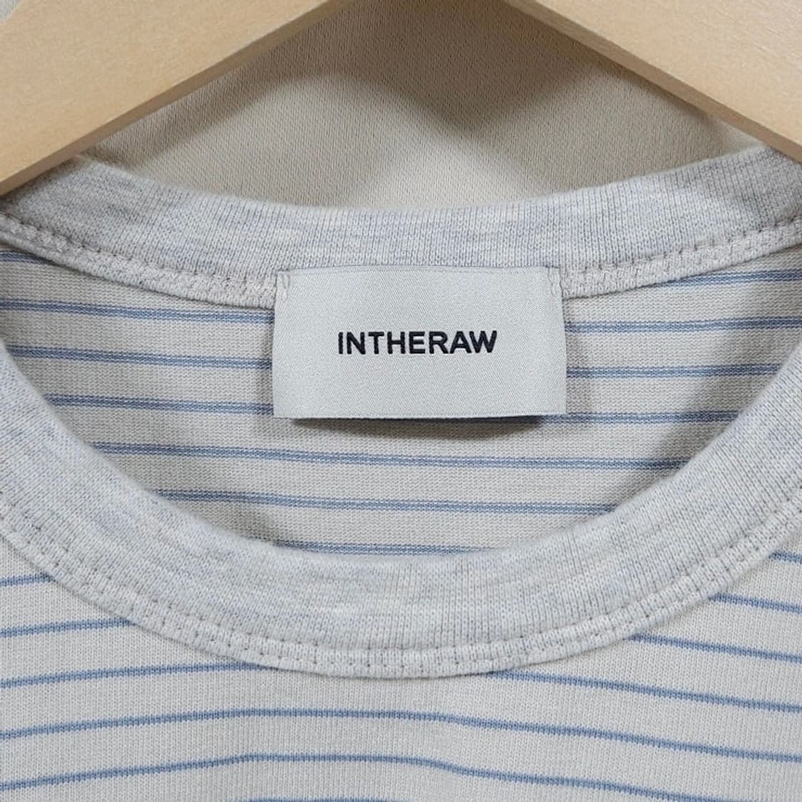 100~105 INTHERAW 인더로우 스트라이프 포켓 반팔티 아이보리 상품이미지3