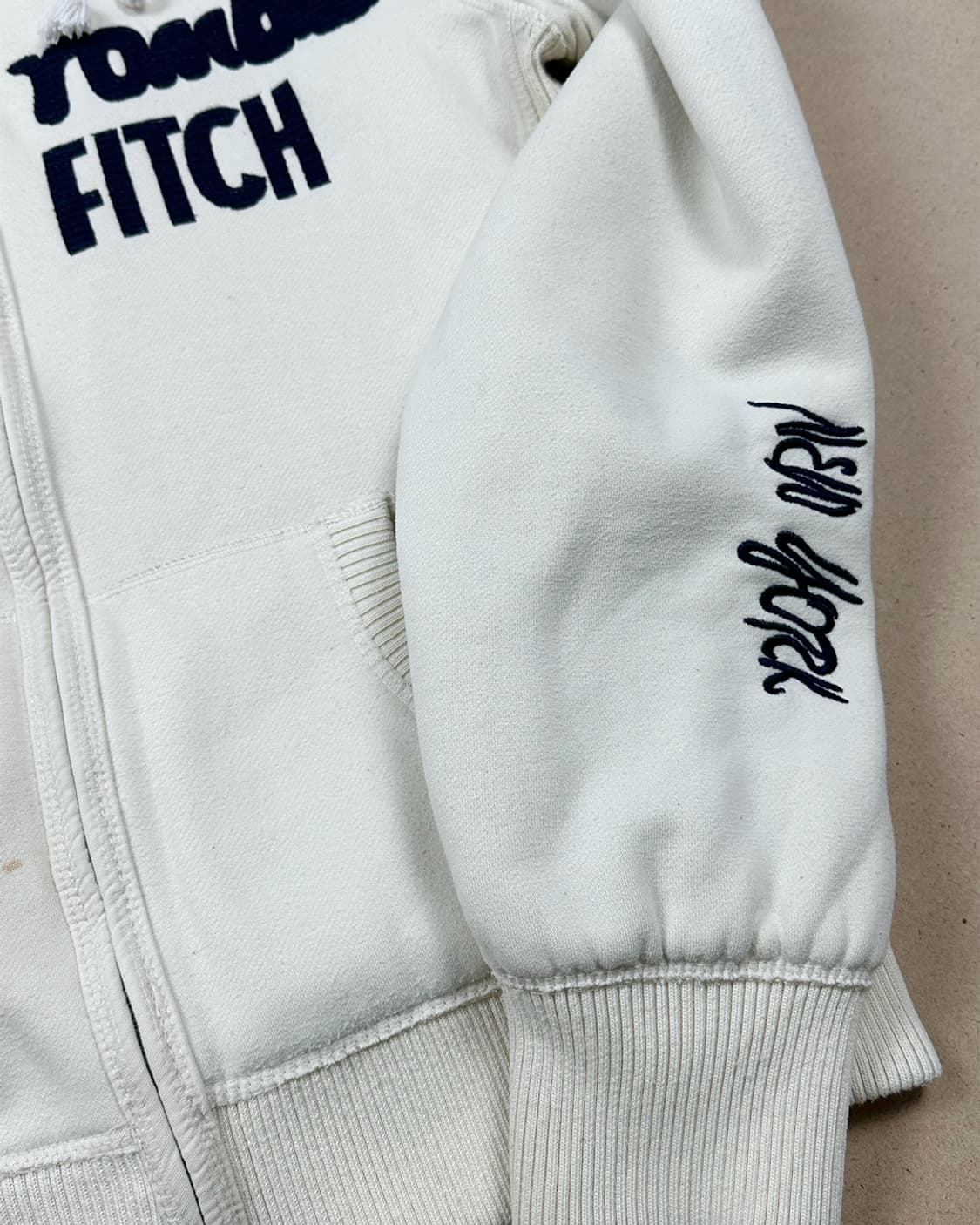 아베크롬비 울프죠 후드집업 화이트 상품이미지4