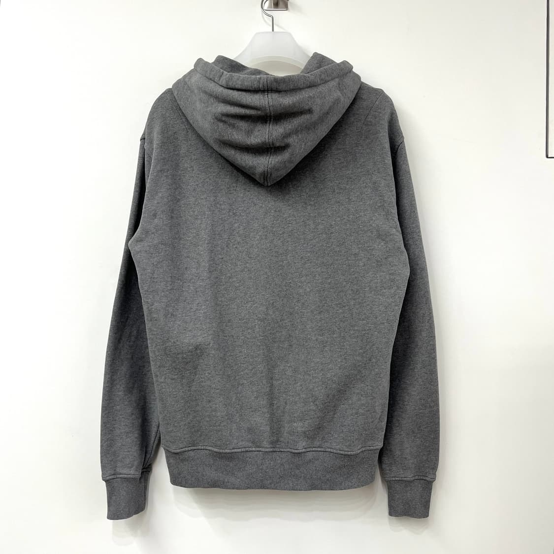 아미 하트 자수로고 헤더 그레이 후드티 상품이미지3