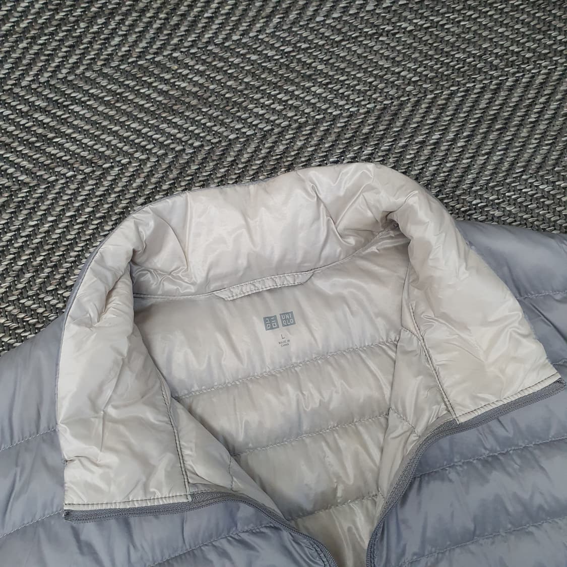 유니클로 오리털 경량패딩 남자105 상품이미지2