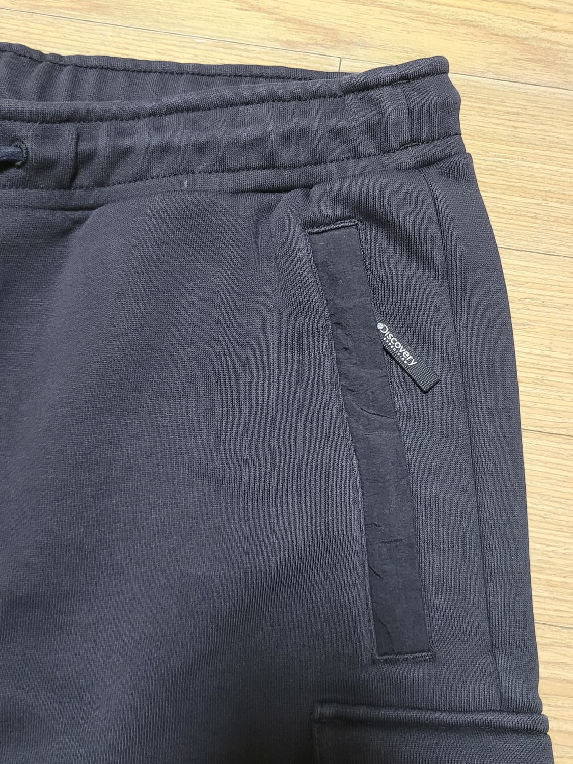 디스커버리 카고 트레이닝복하의

 상품이미지5