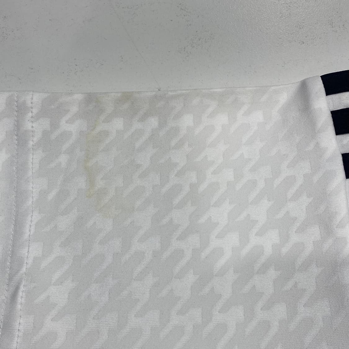 아디다스 레알 마드리드 2024/25 홈 저지 화이트 상품이미지3