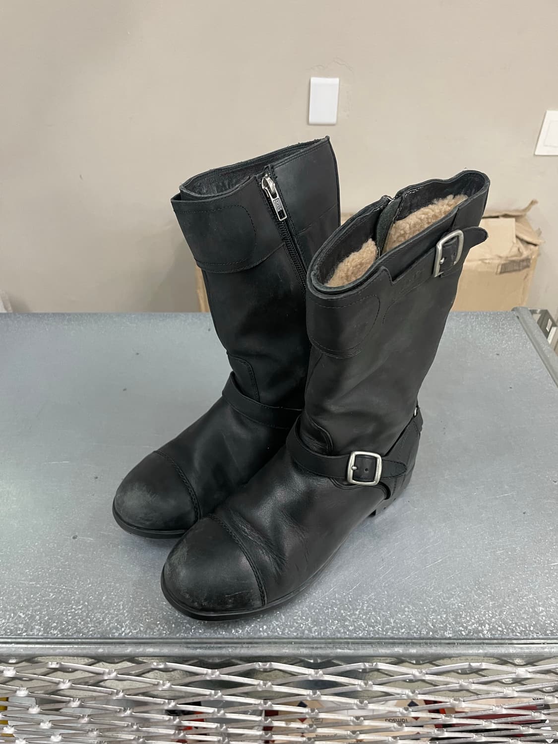 어그 거슈윈 롱부츠 블랙 240 상품이미지2