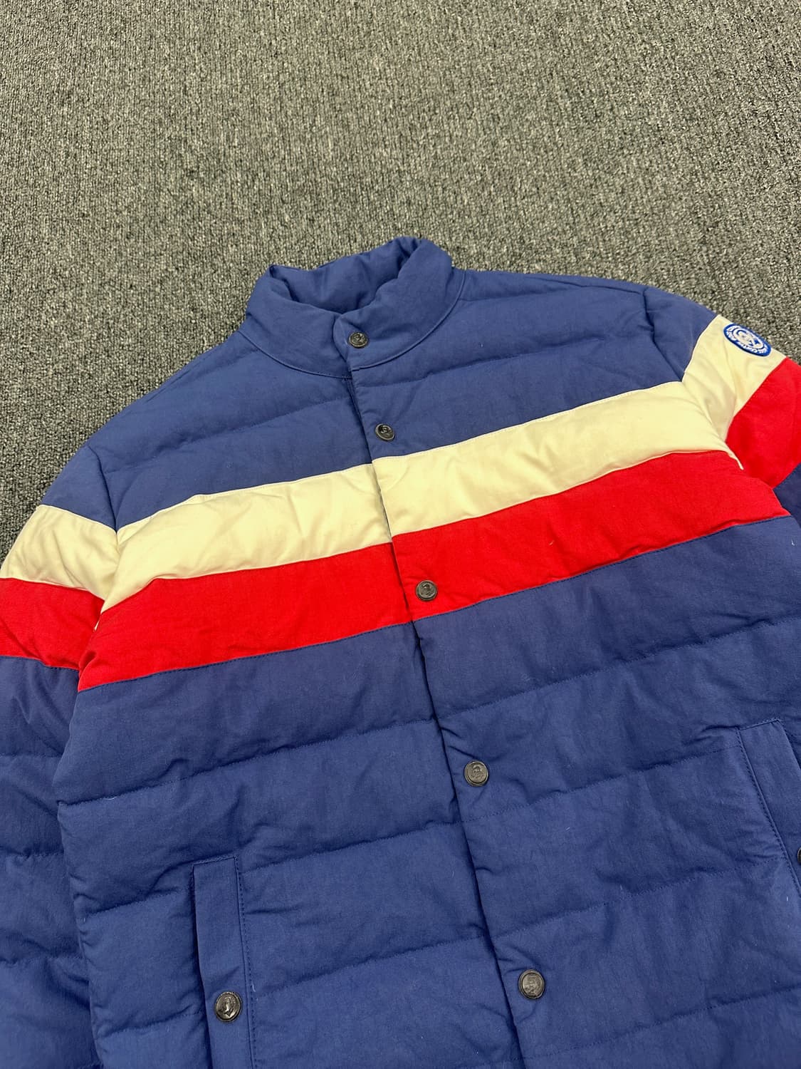 산토리 보스 후면 빅로고 패딩 자켓 상품이미지4