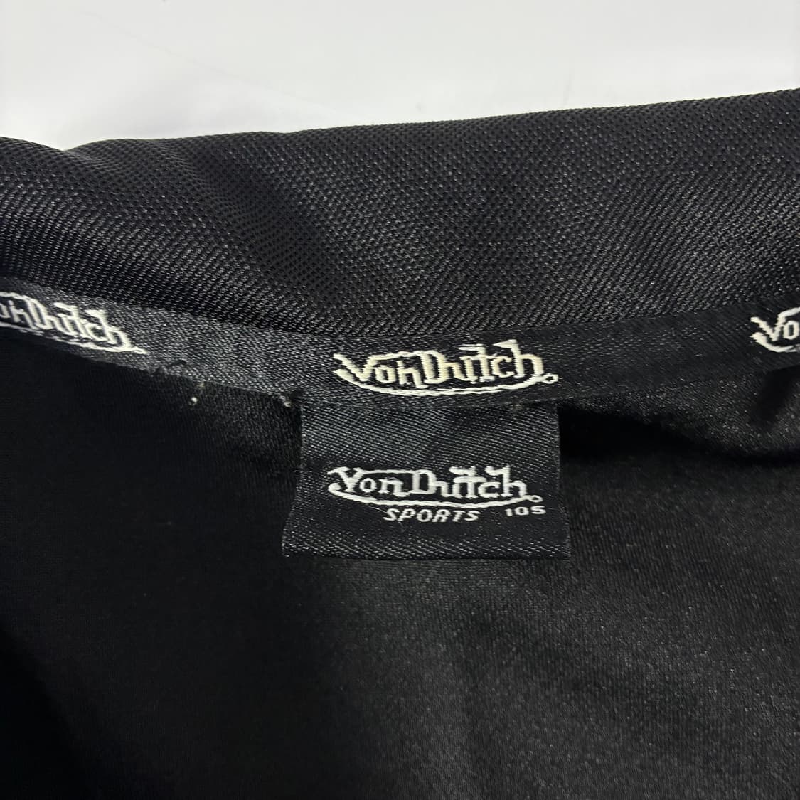 Von dutch  본더치 00,s 미니멀 블랙 나일론 블럭 져지 상품이미지5