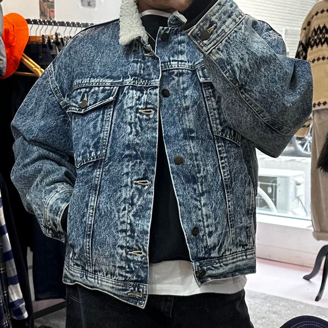 골드러쉬 돌청 크롭 쉐르파 자켓L 상품이미지1