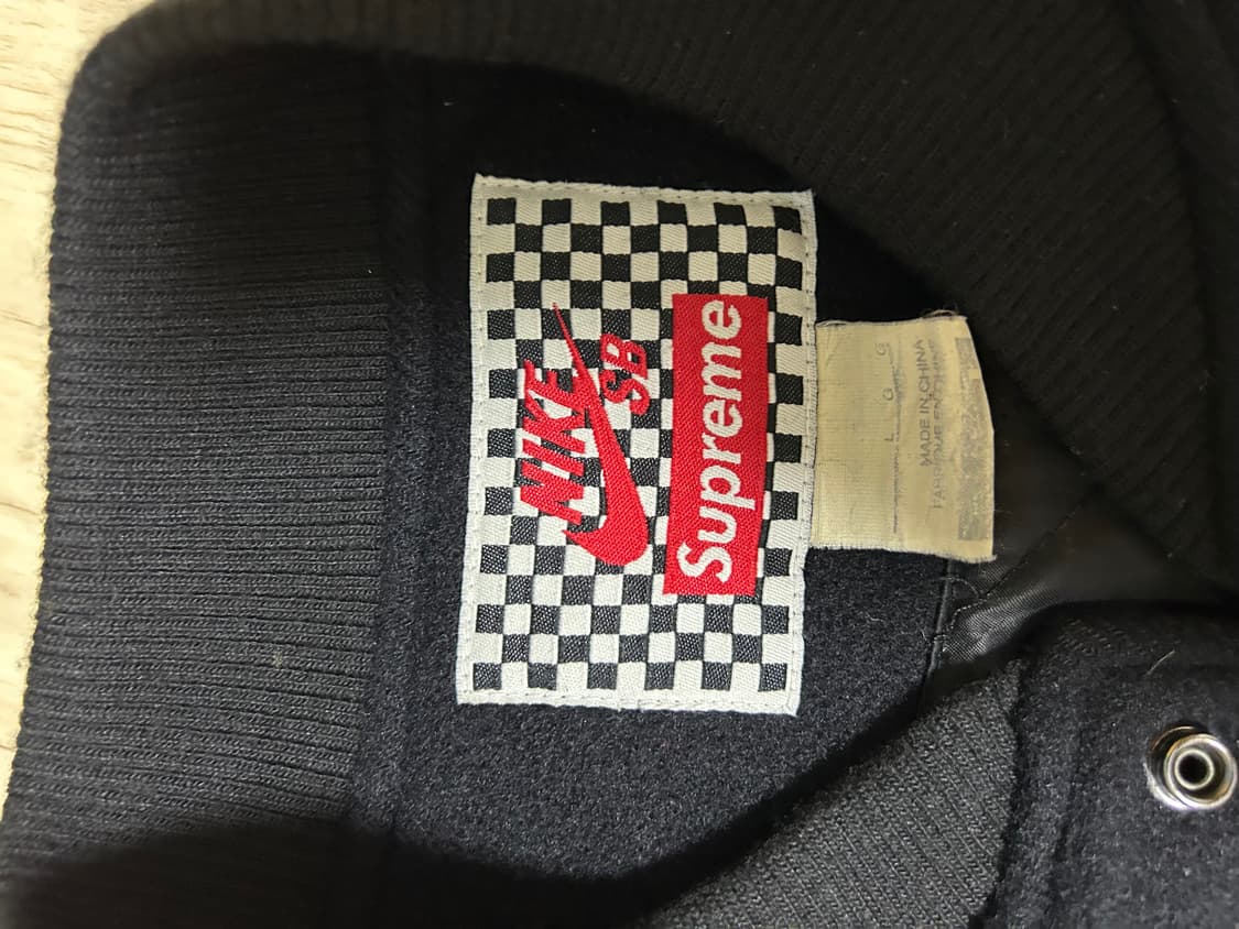 나이키 슈프림 스타디움자켓 상품이미지3