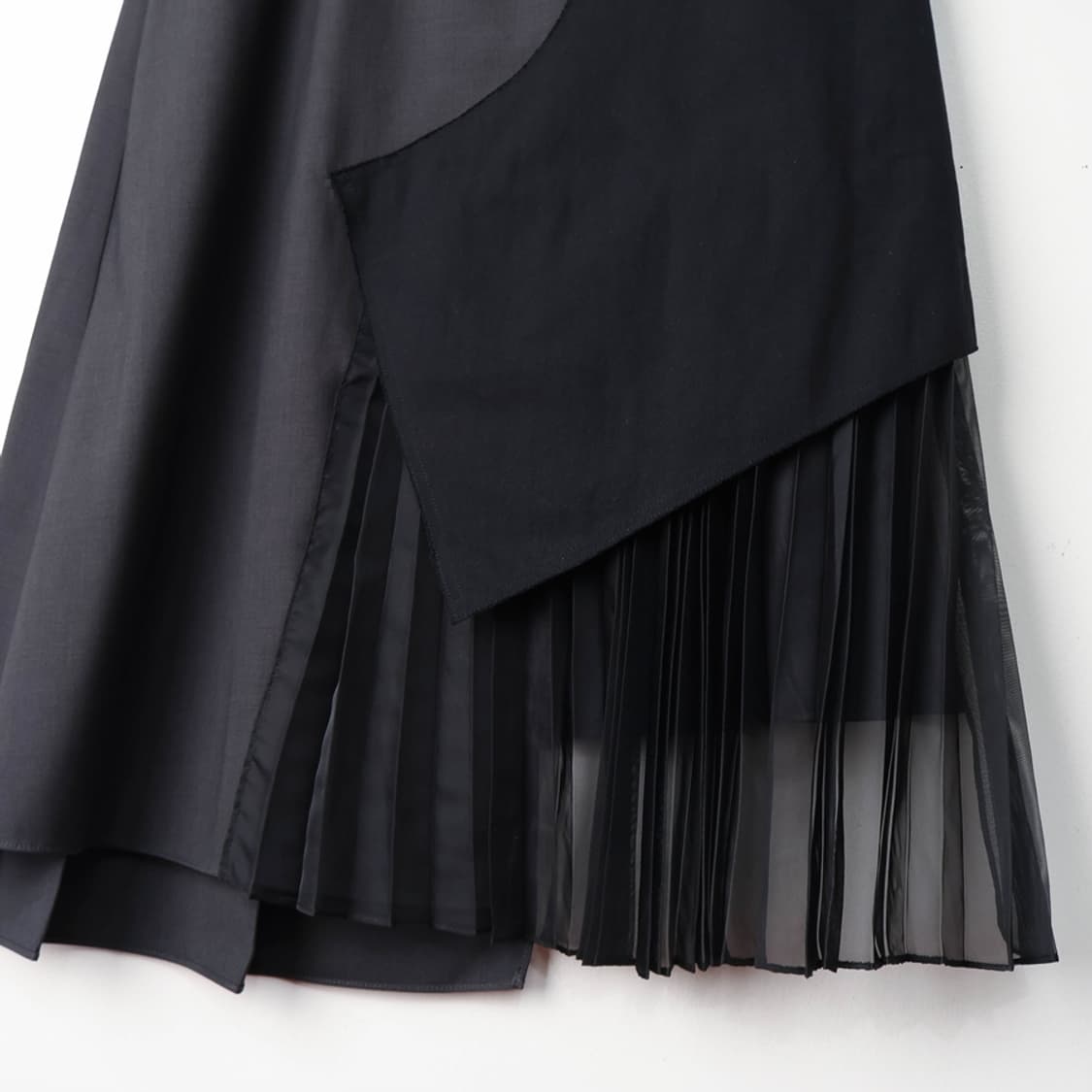 28/피플오브더월드 헤링본 콤비 플리츠스커트 상품이미지3