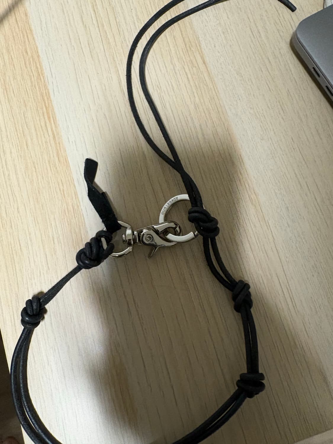 [os] 아워레가시 라돈 키체인 블랙 상품이미지1