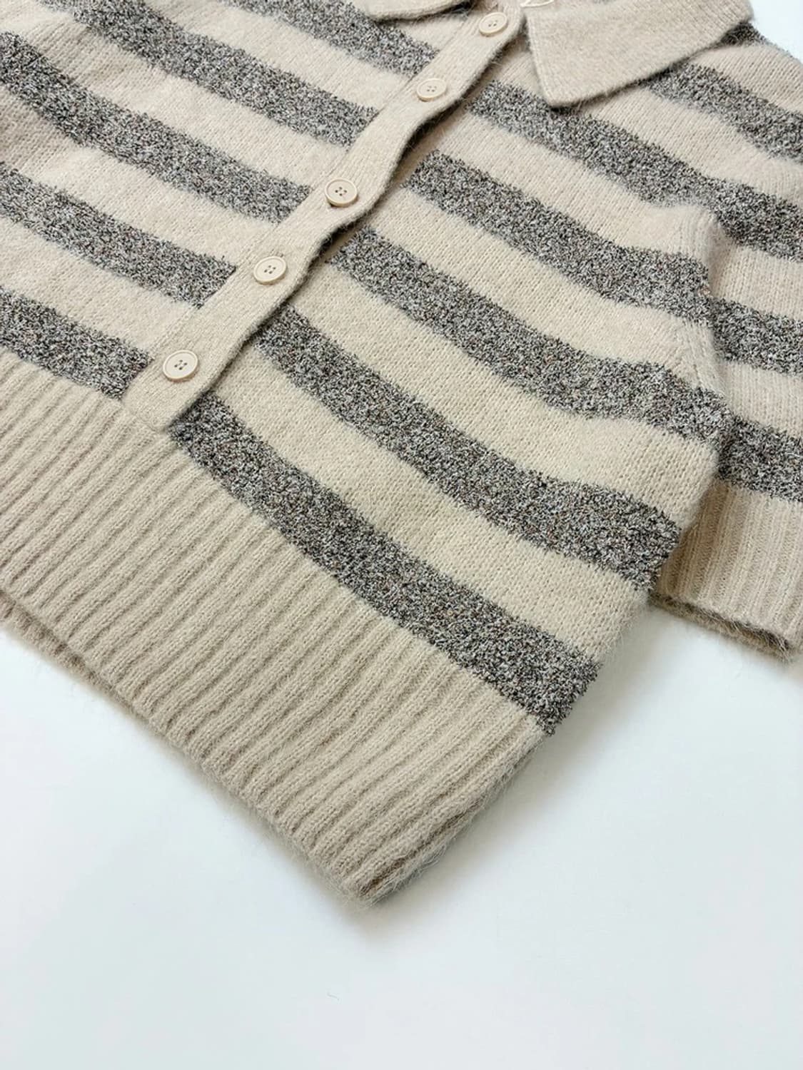 코스 COS 크롭 스트라이프 울 혼방 니트 가디건 PN5134 상품이미지4