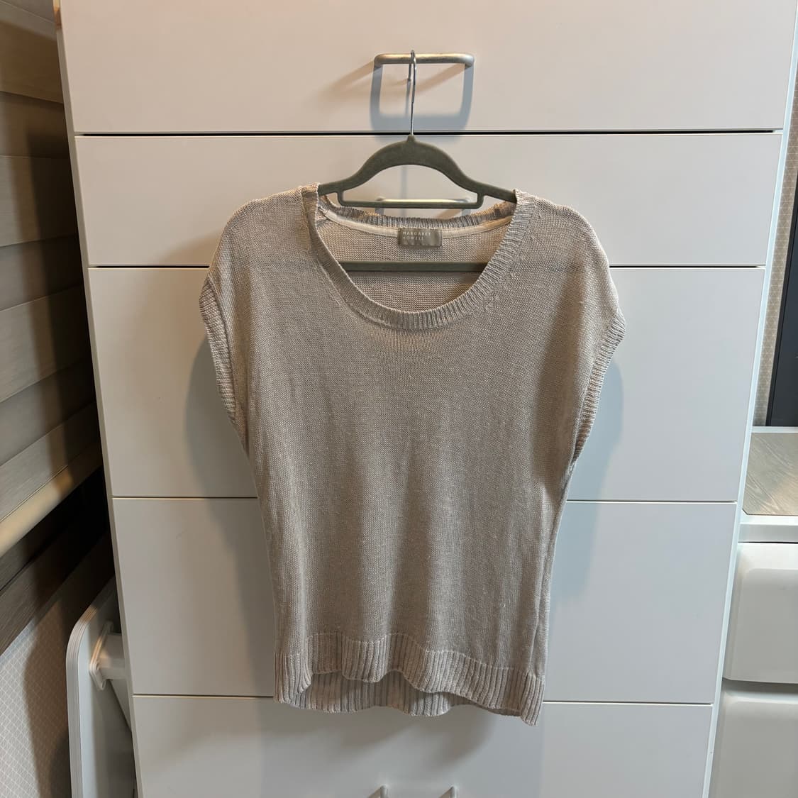 마가렛호웰 린넨 100% 반나시 니트 상품이미지1