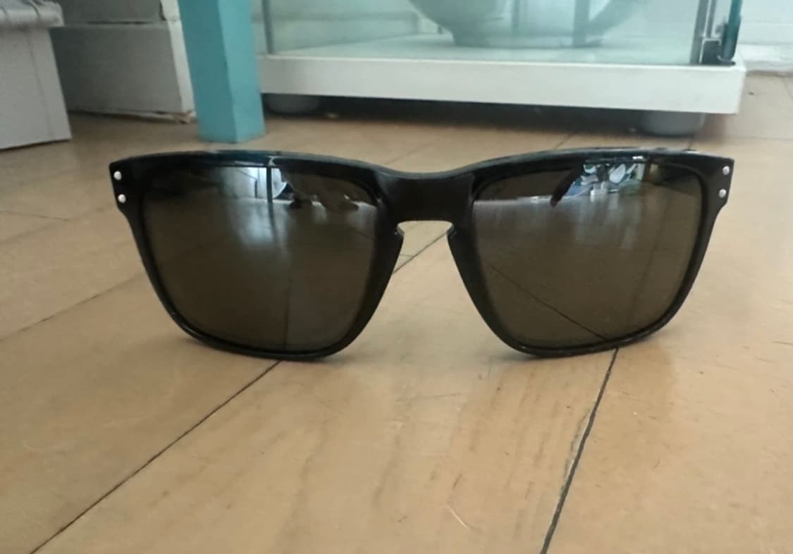 오클리 홀브룩 편광선글라스 상품이미지1