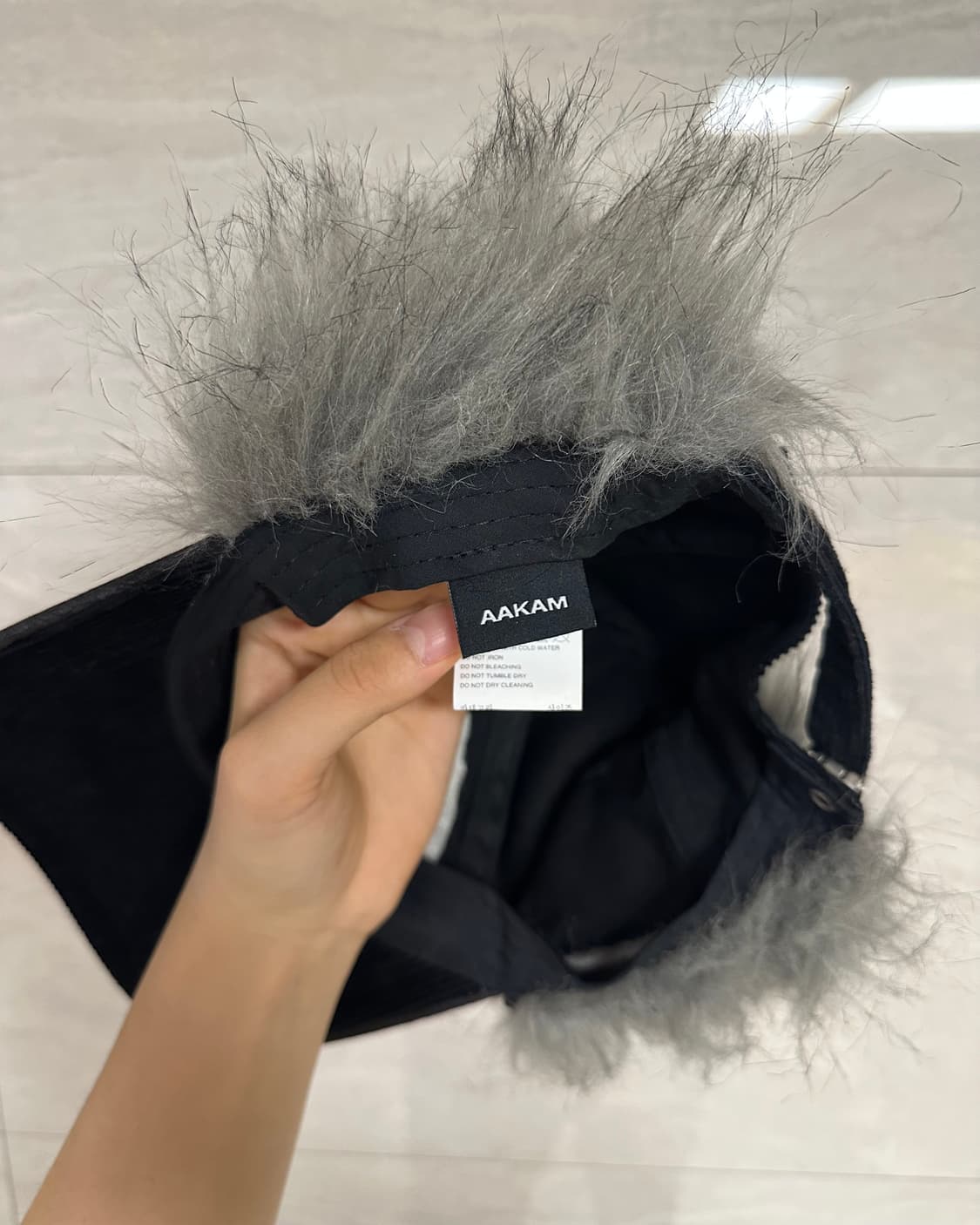 아캄 레더 믹스 트루퍼 캡 블랙 상품이미지4