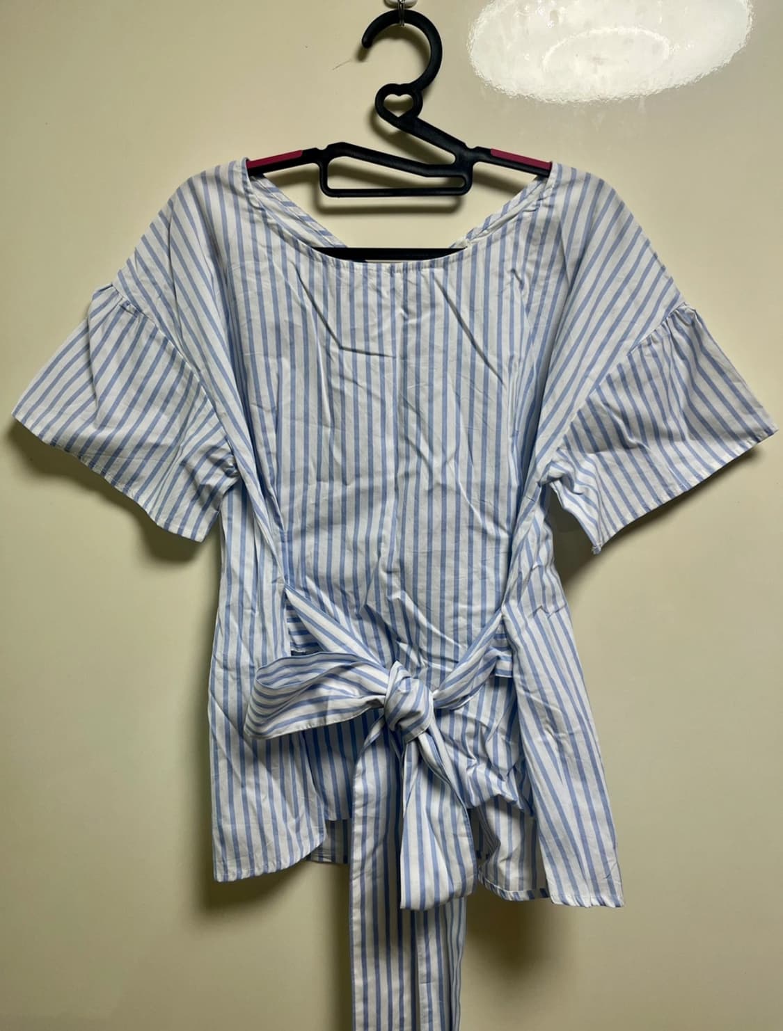 어스뮤직 스트라이프 리본 반팔 상품이미지3