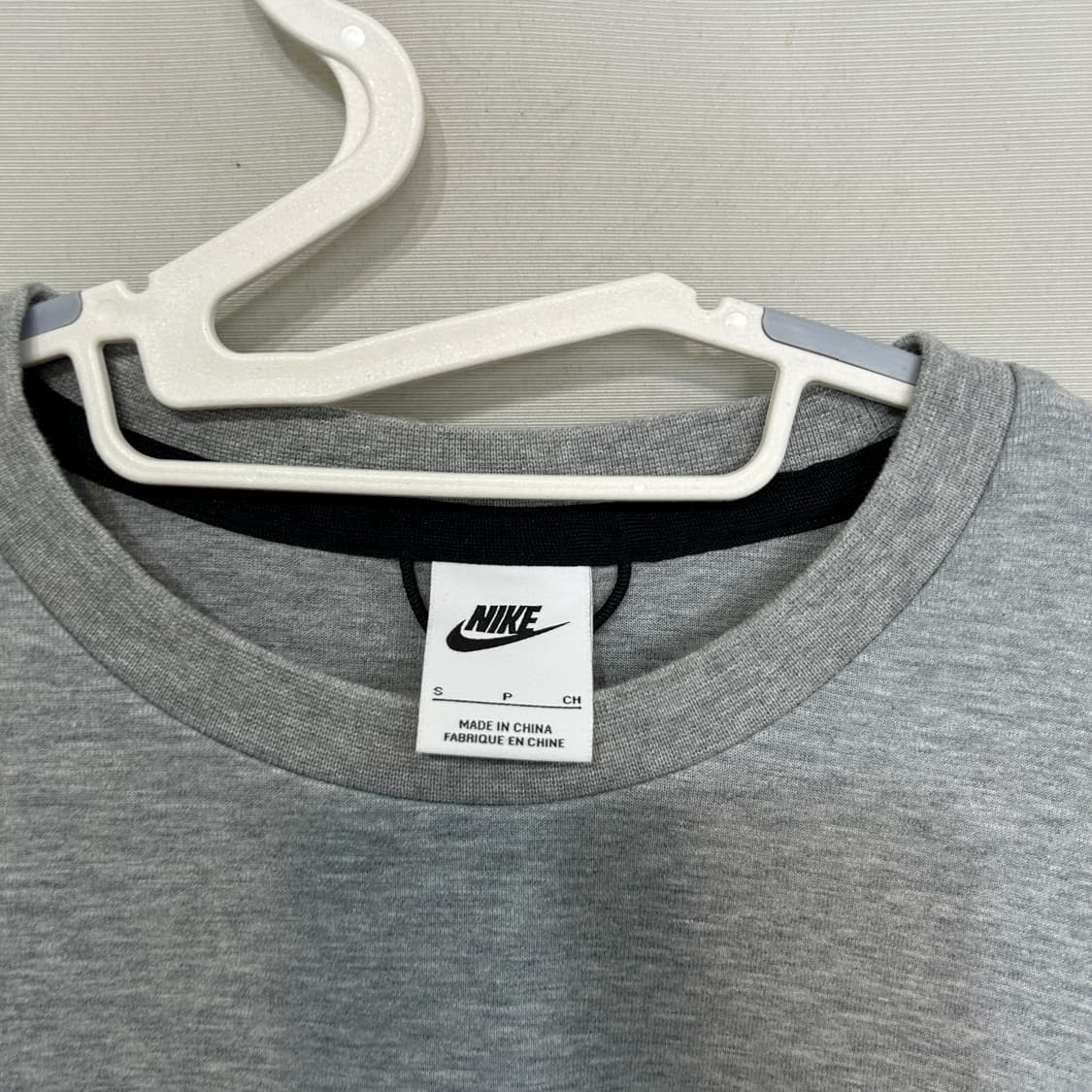 나이키 테크팩 맨투맨 90 S 남녀공용 상품이미지2