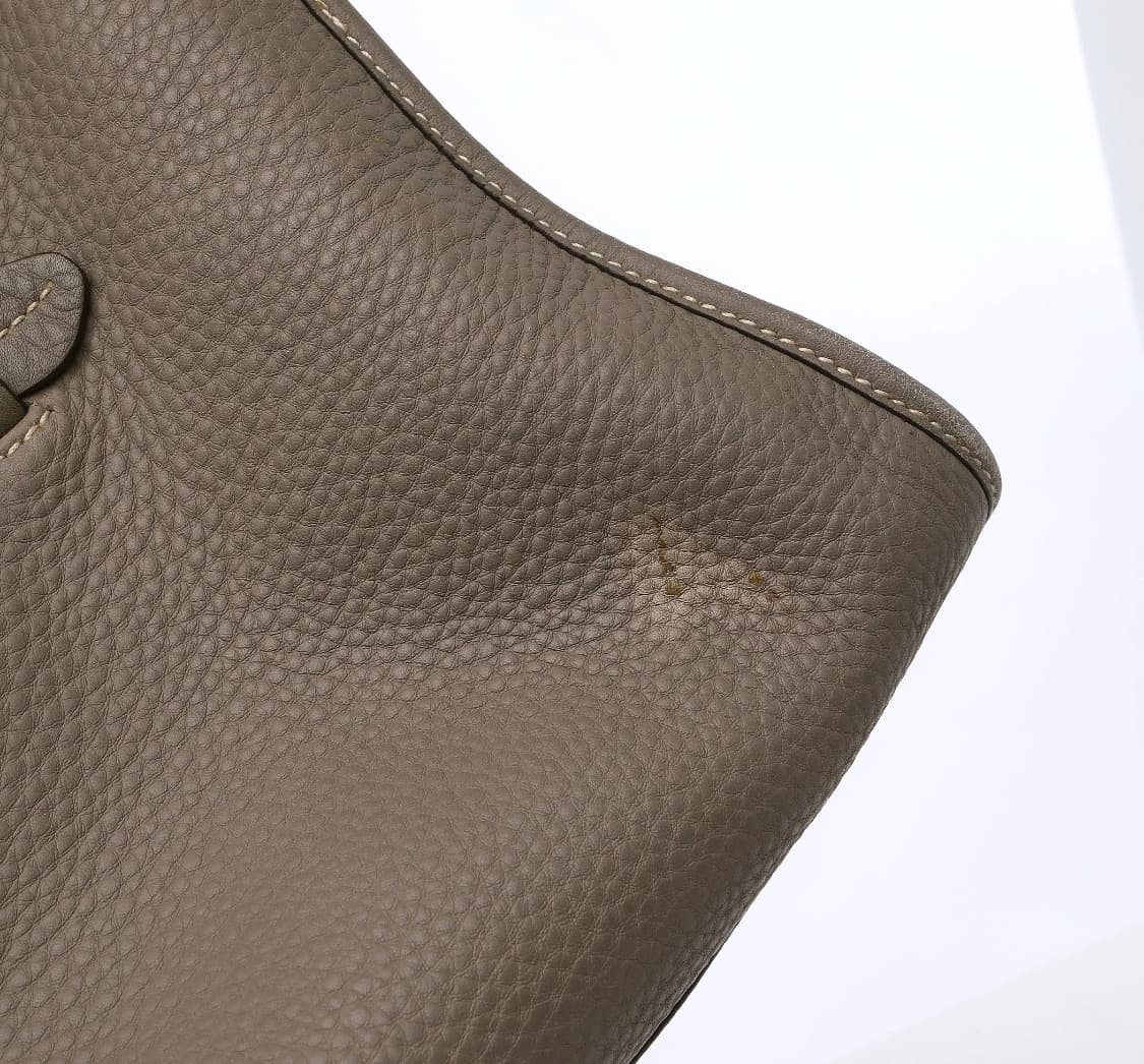 [A급] 프라다 비텔로 다이노 레더 토트백 판매합니다!!! 상품이미지6