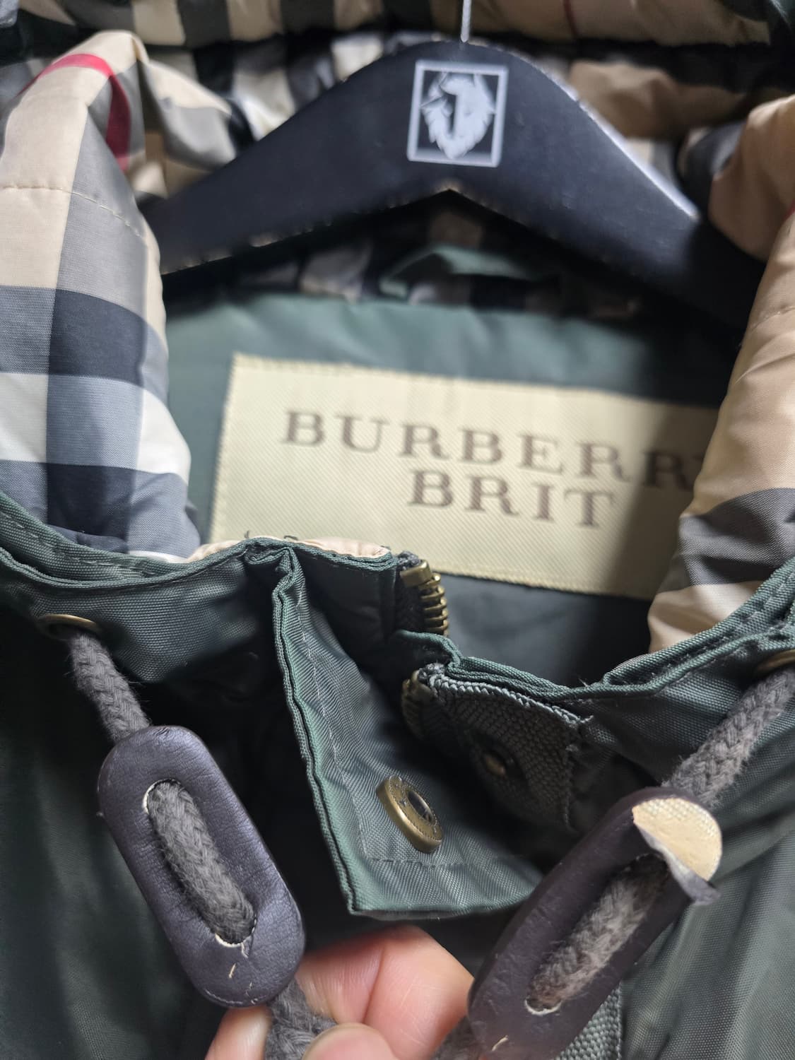 버버리 야상 구스다운 패딩 M 상품이미지7