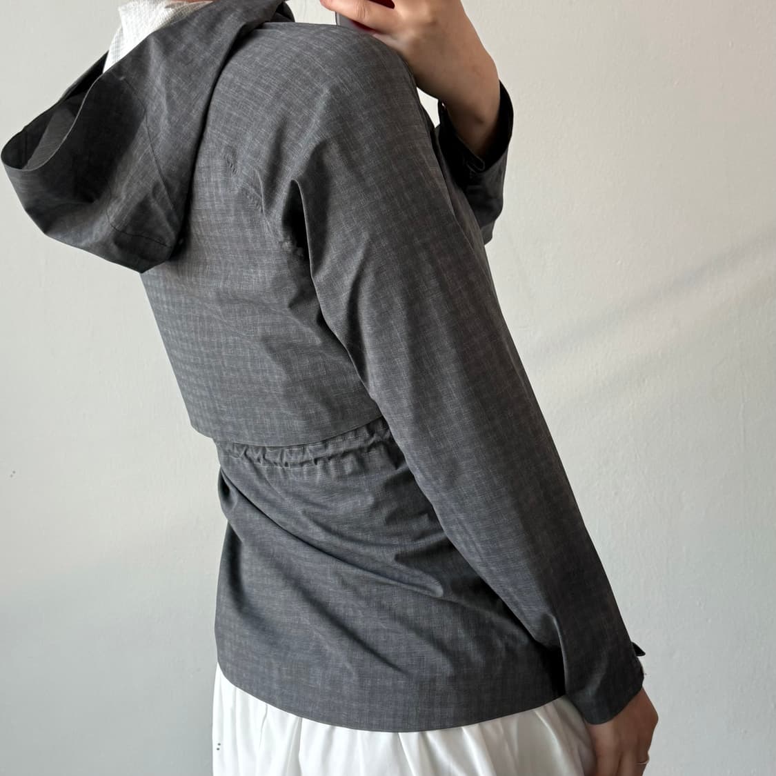 [M] 노스페이스 그레이 후드 바람막이 상품이미지2